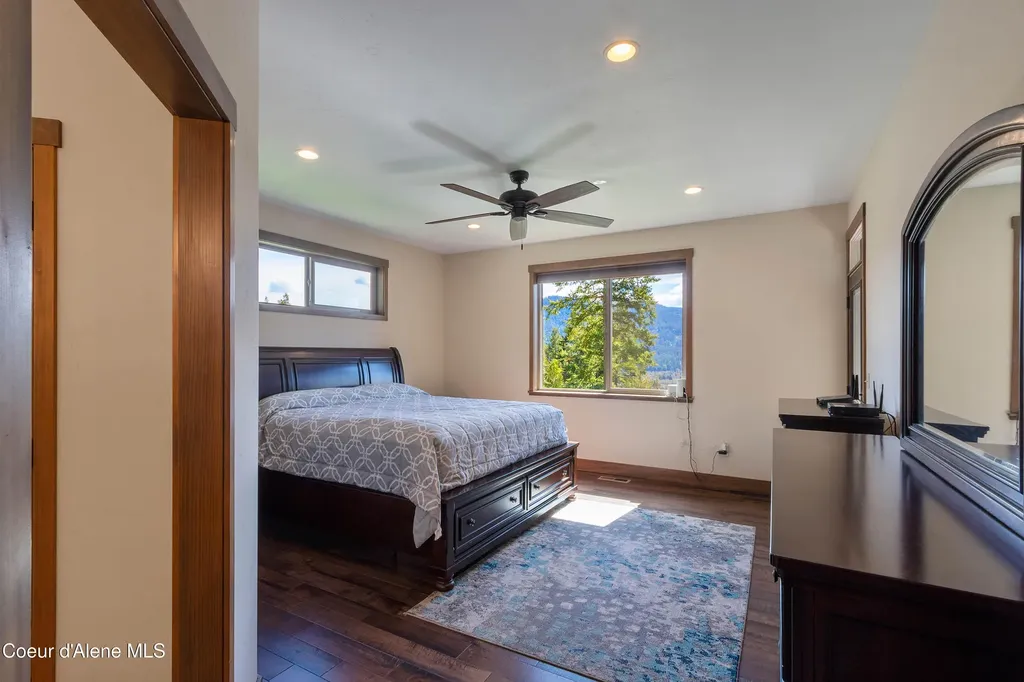 355 Olympic Drive Sandpoint ID 83864
