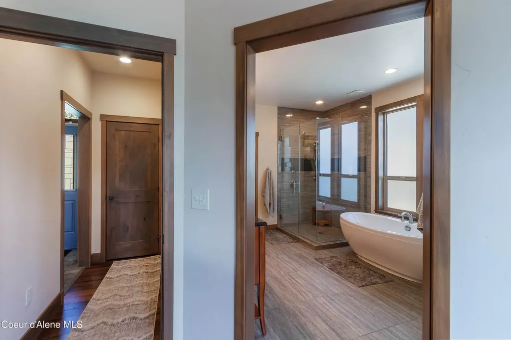 355 Olympic Drive Sandpoint ID 83864