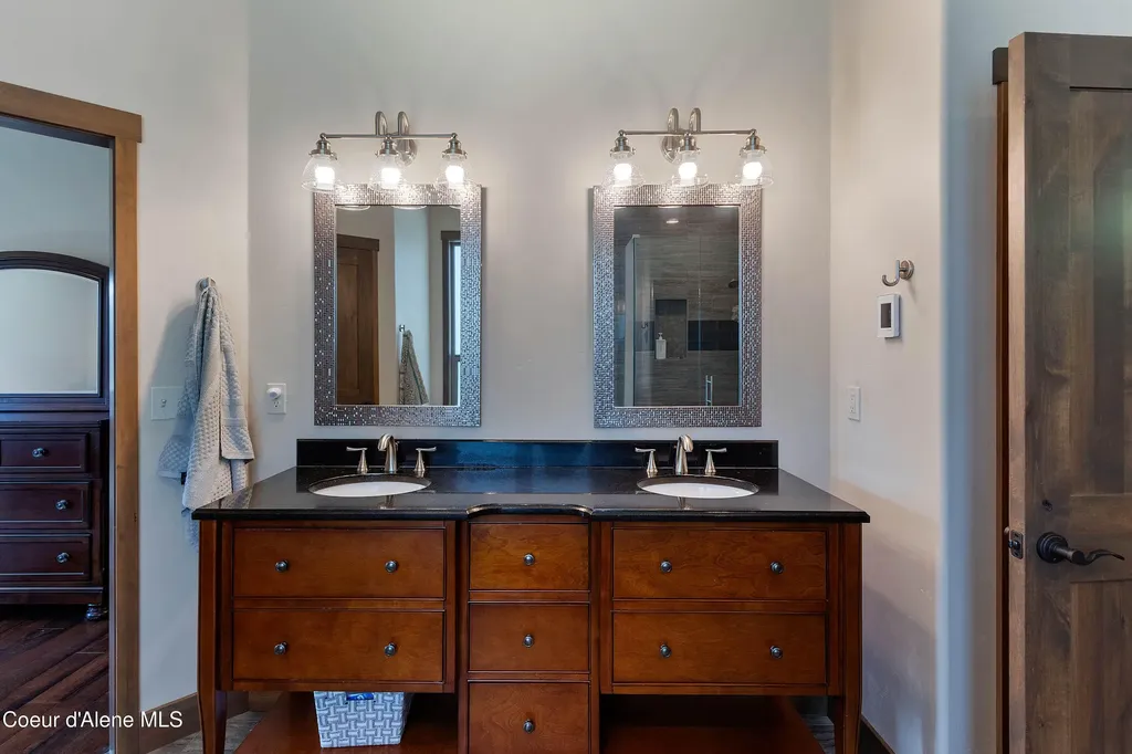 355 Olympic Drive Sandpoint ID 83864