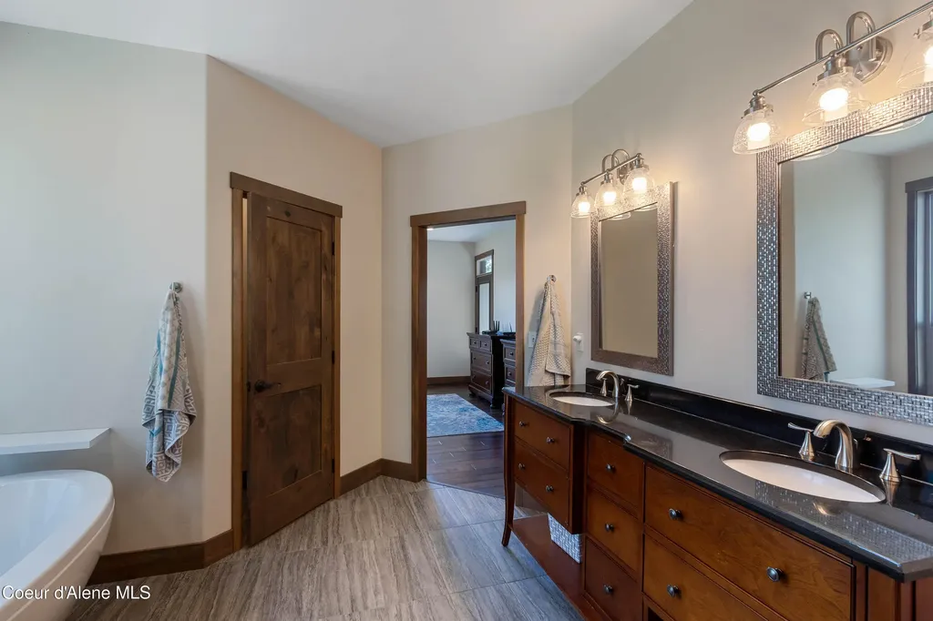355 Olympic Drive Sandpoint ID 83864