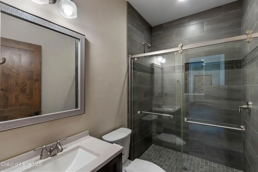 355 Olympic Drive Sandpoint ID 83864