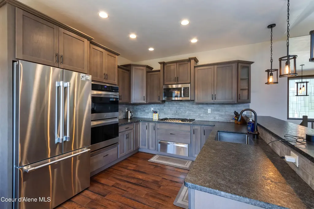 355 Olympic Drive Sandpoint ID 83864
