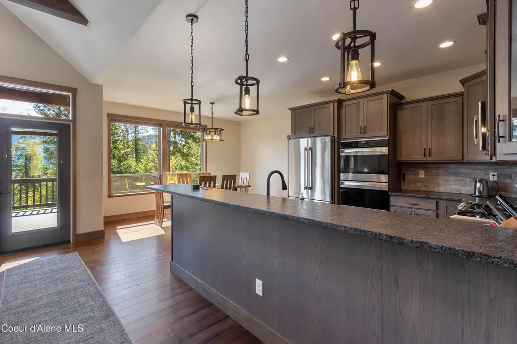 355 Olympic Drive Sandpoint ID 83864