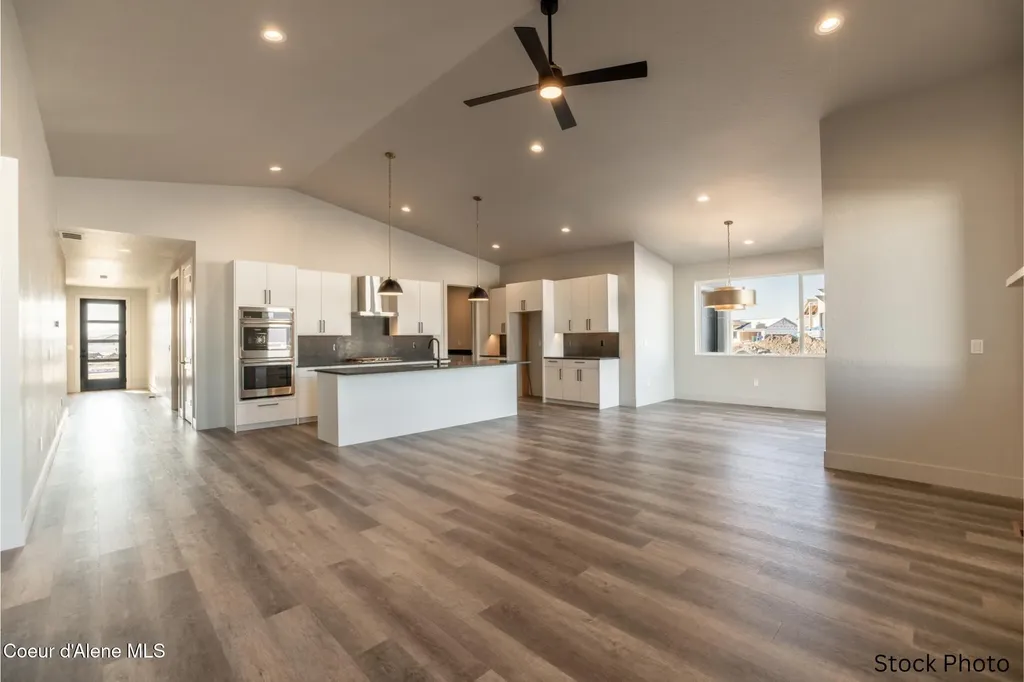 6017 W Moresby Avenue Rathdrum ID 83858