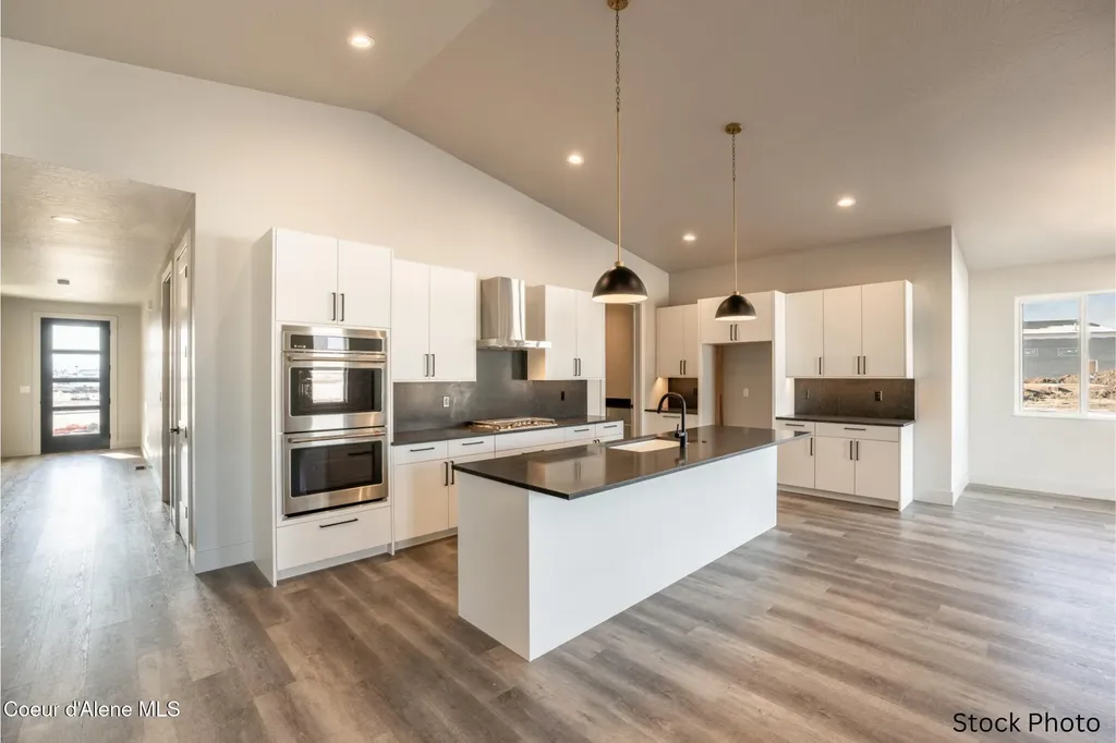5895 W Moresby Avenue Rathdrum ID 83858