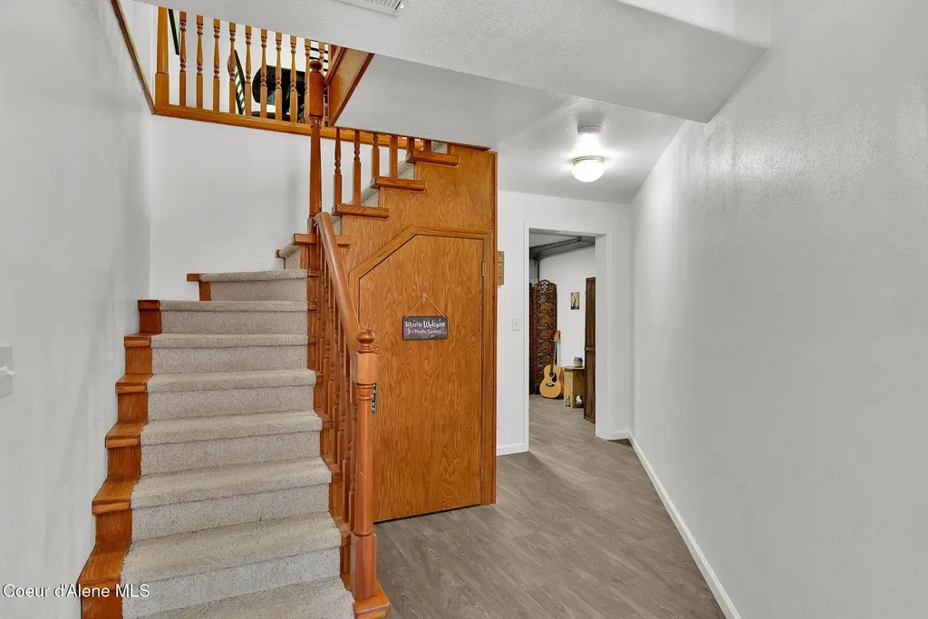 24842 N Cedar Mountain Road Athol ID 83801