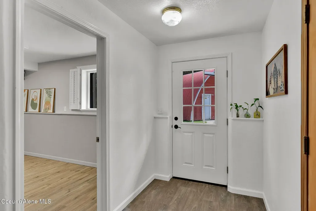 24842 N Cedar Mountain Road Athol ID 83801
