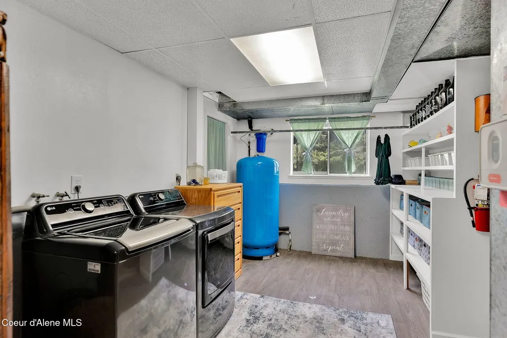 24842 N Cedar Mountain Road Athol ID 83801