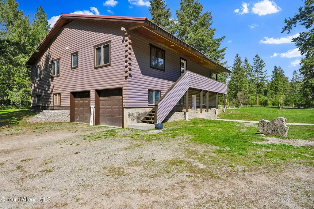 24842 N Cedar Mountain Road Athol ID 83801