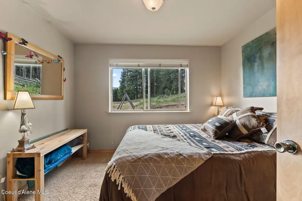 159 Frontier Village Naples ID 83847