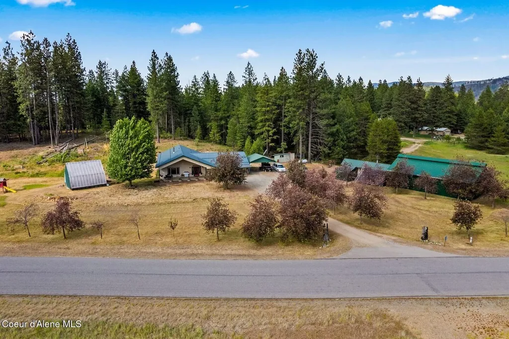 159 Frontier Village Naples ID 83847