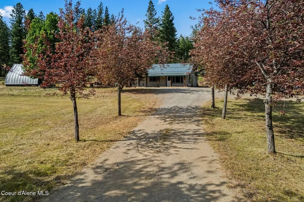 159 Frontier Village Naples ID 83847