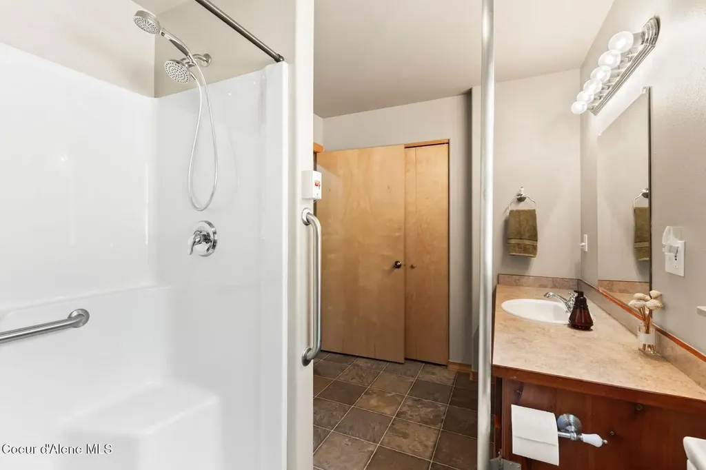 159 Frontier Village Naples ID 83847