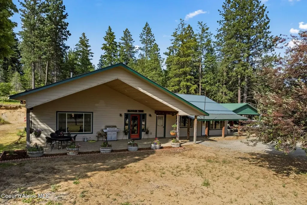 159 Frontier Village Naples ID 83847
