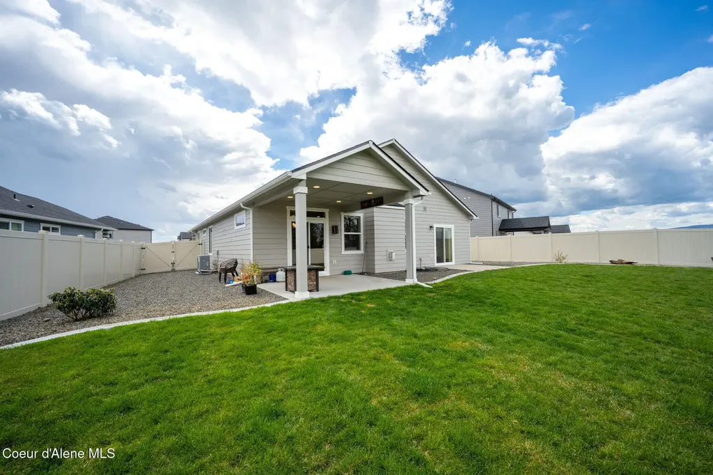 13506 N Apex Way Hayden ID 83835