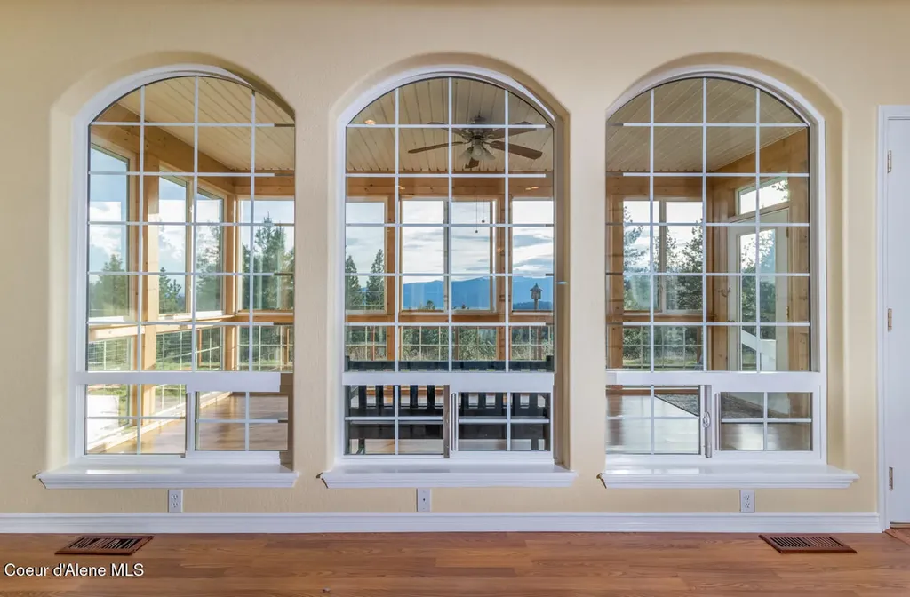 684 Chute Canyon Way Bonners Ferry ID 83805