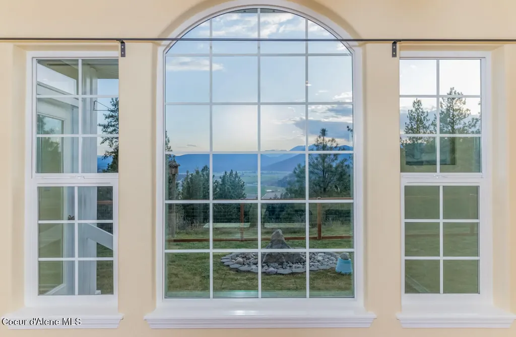 684 Chute Canyon Way Bonners Ferry ID 83805
