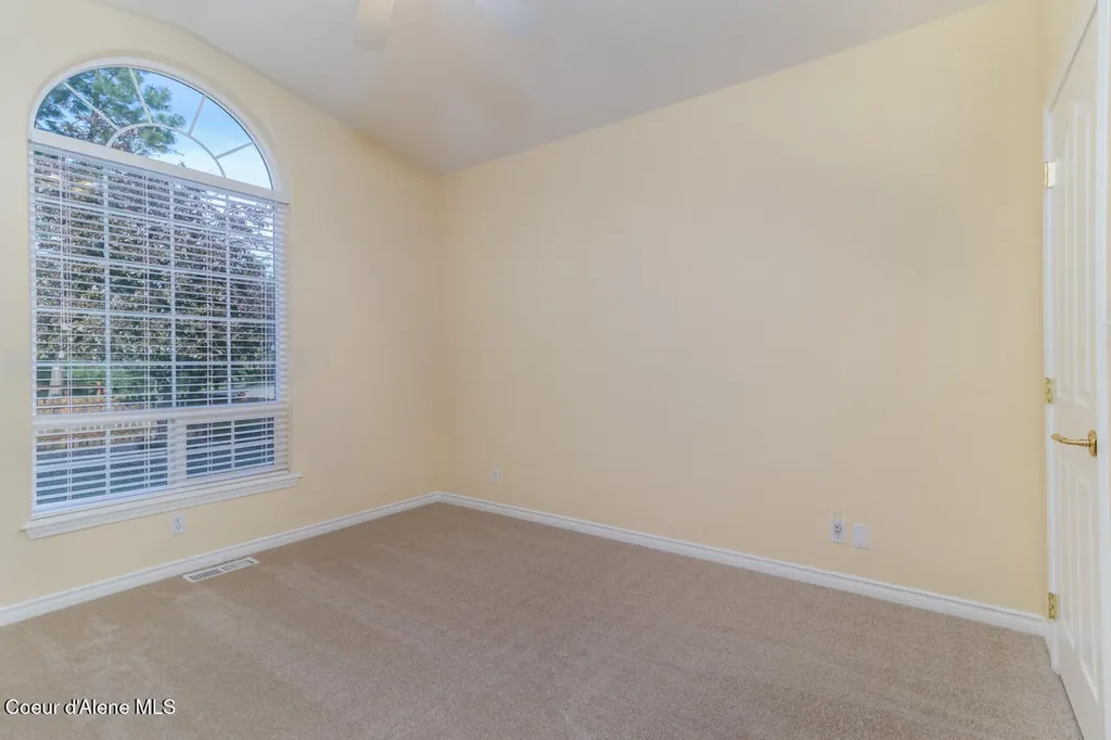 684 Chute Canyon Way Bonners Ferry ID 83805