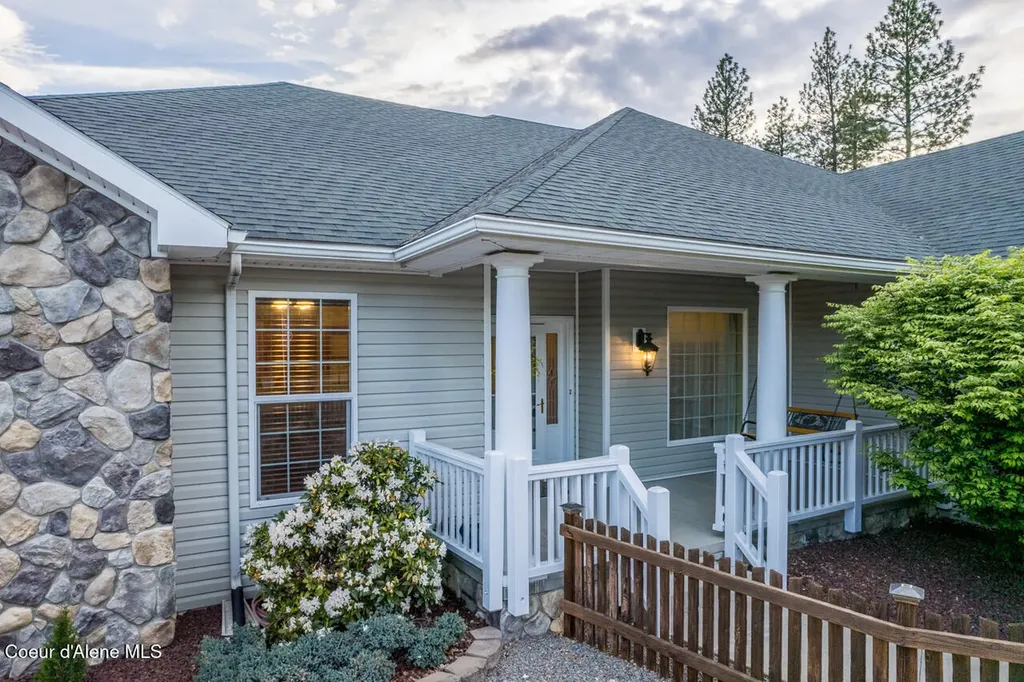 684 Chute Canyon Way Bonners Ferry ID 83805