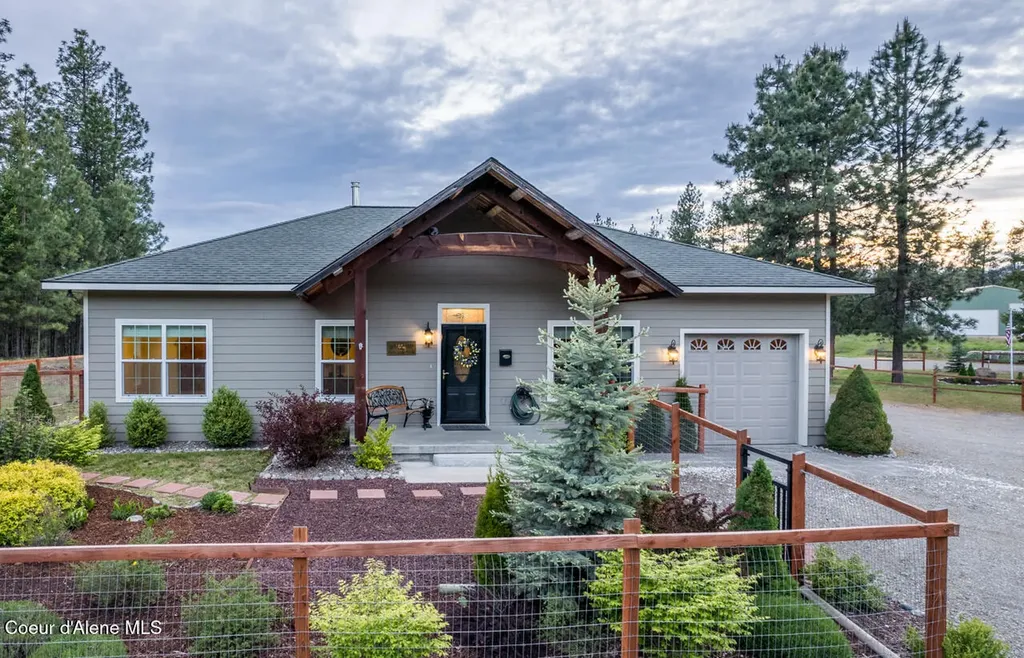 684 Chute Canyon Way Bonners Ferry ID 83805