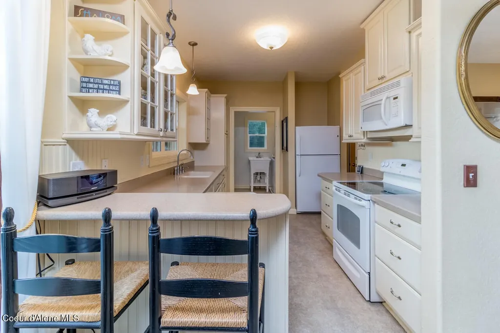 684 Chute Canyon Way Bonners Ferry ID 83805
