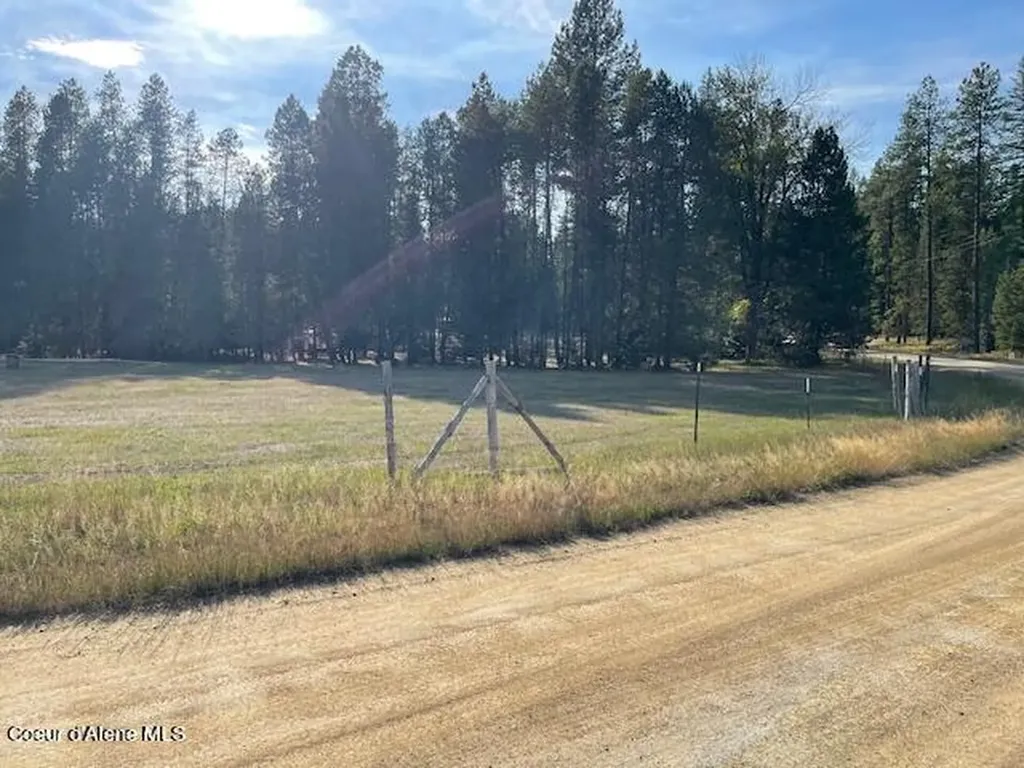 Nka Gleason Mcabee Road Priest River ID 83856