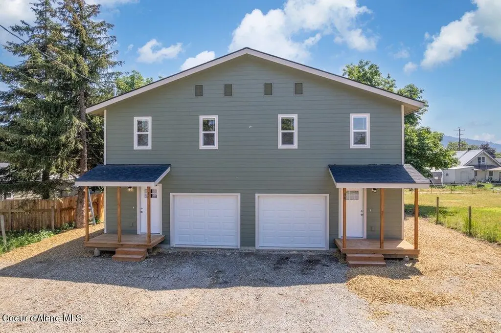 34 E Jefferson Avenue Priest River ID 83856