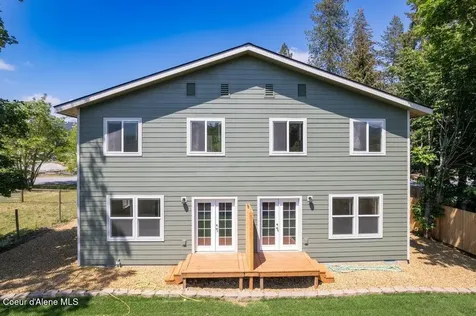 34 E Jefferson Avenue Priest River ID 83856