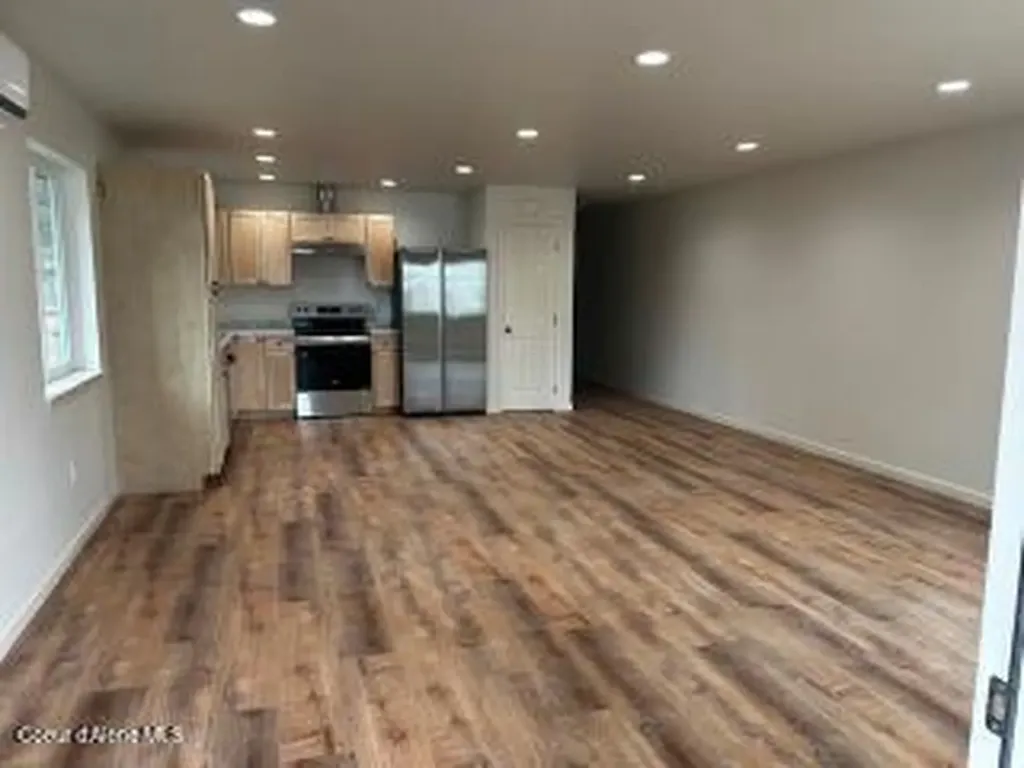 374 Harriet Street Priest River ID 83856