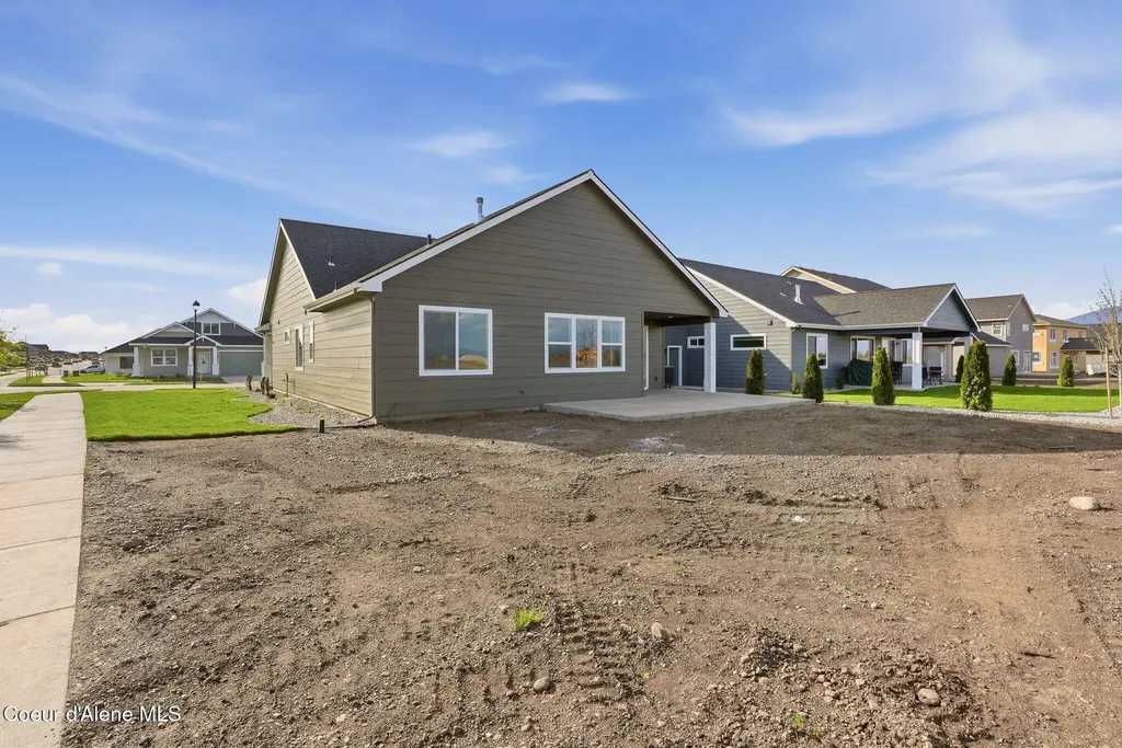 3274 N Segar Loop Post Falls ID 83854
