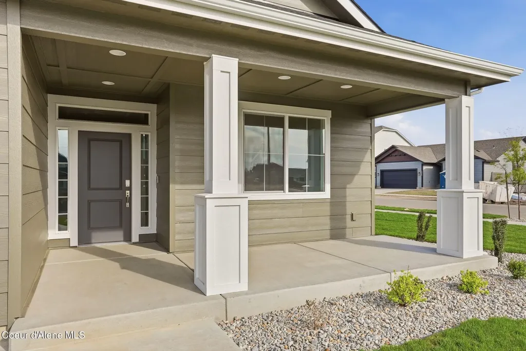 3274 N Segar Loop Post Falls ID 83854