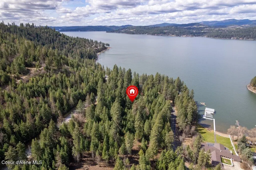 Nna Half Round Bay Road Harrison ID 83833