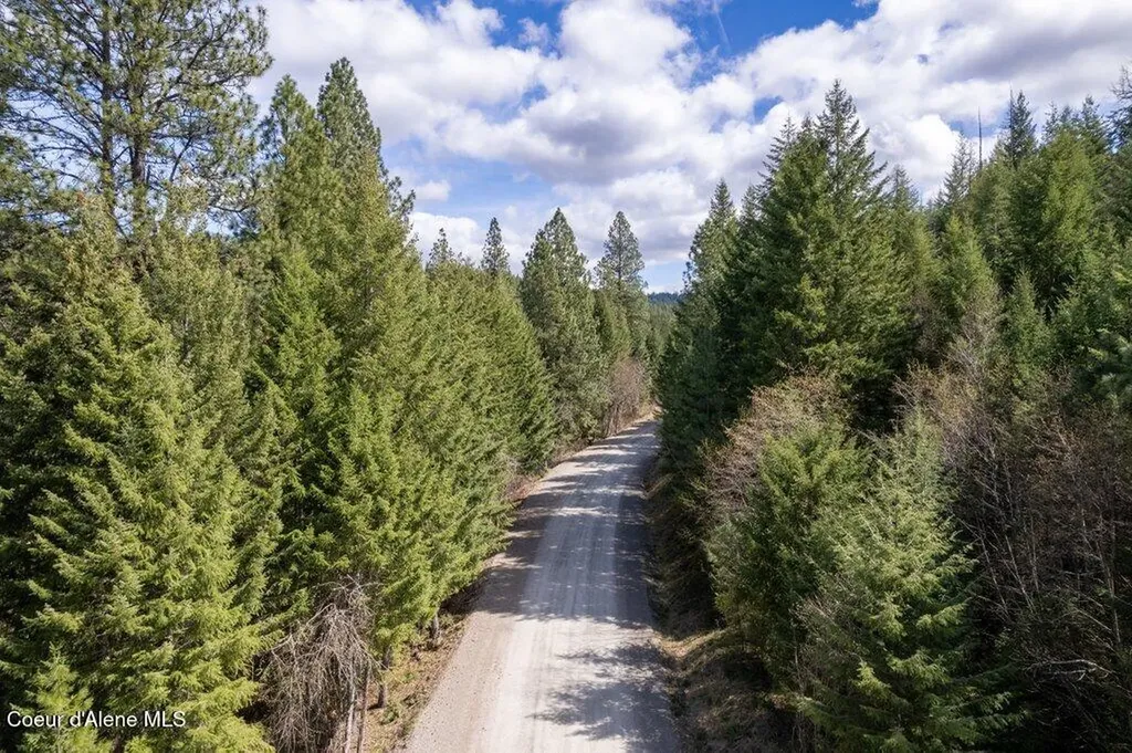 Nna Half Round Bay Road Harrison ID 83833