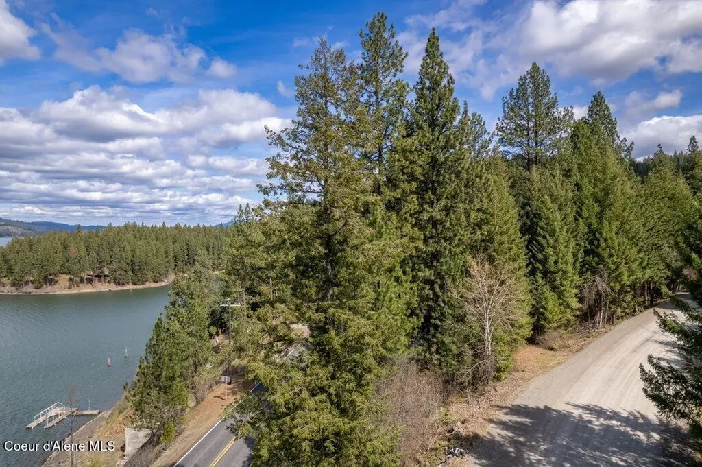 Nna Half Round Bay Road Harrison ID 83833