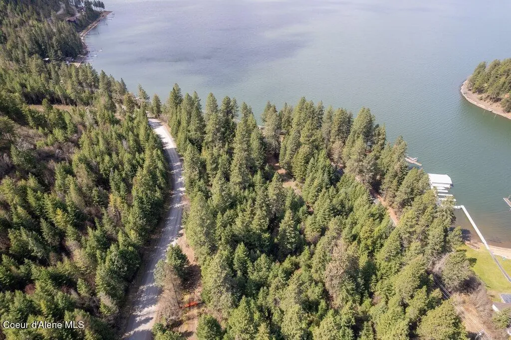 Nna Half Round Bay Road Harrison ID 83833
