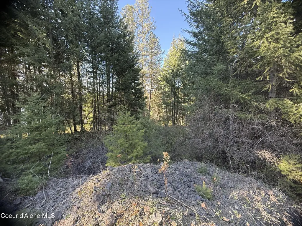 Nna Half Round Bay Road Harrison ID 83833