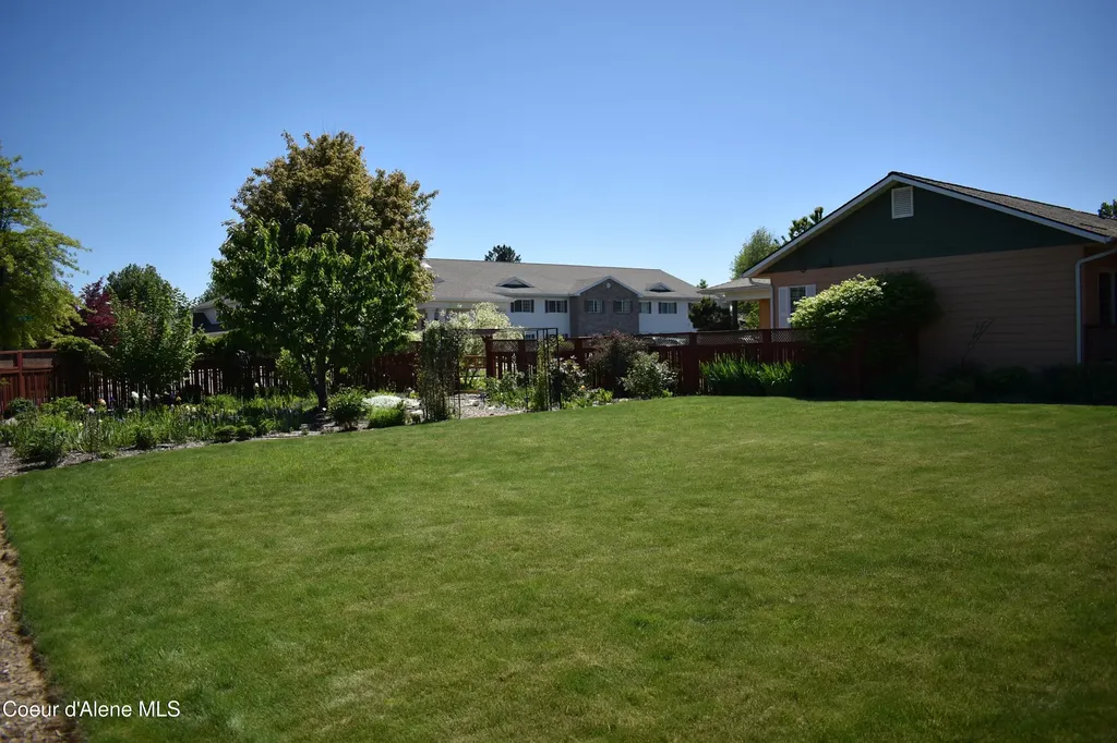 Walnut Street Sandpoint ID 83864