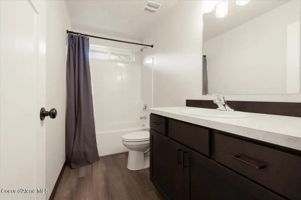 302 Rio Vista Street Osburn ID 83849