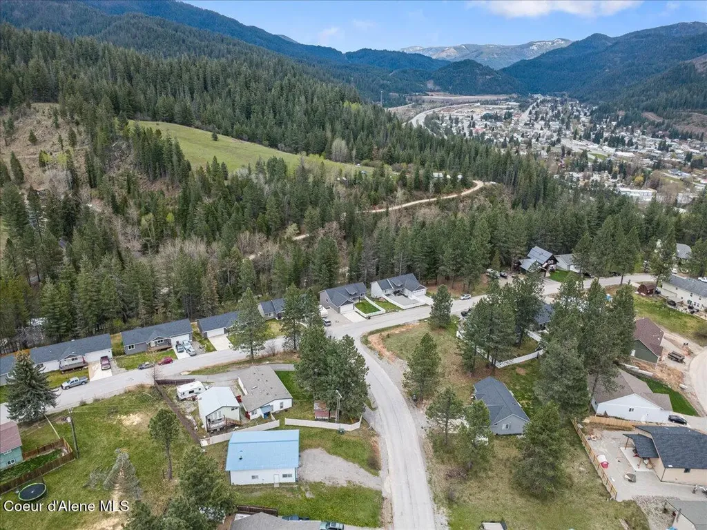 302 Rio Vista Street Osburn ID 83849