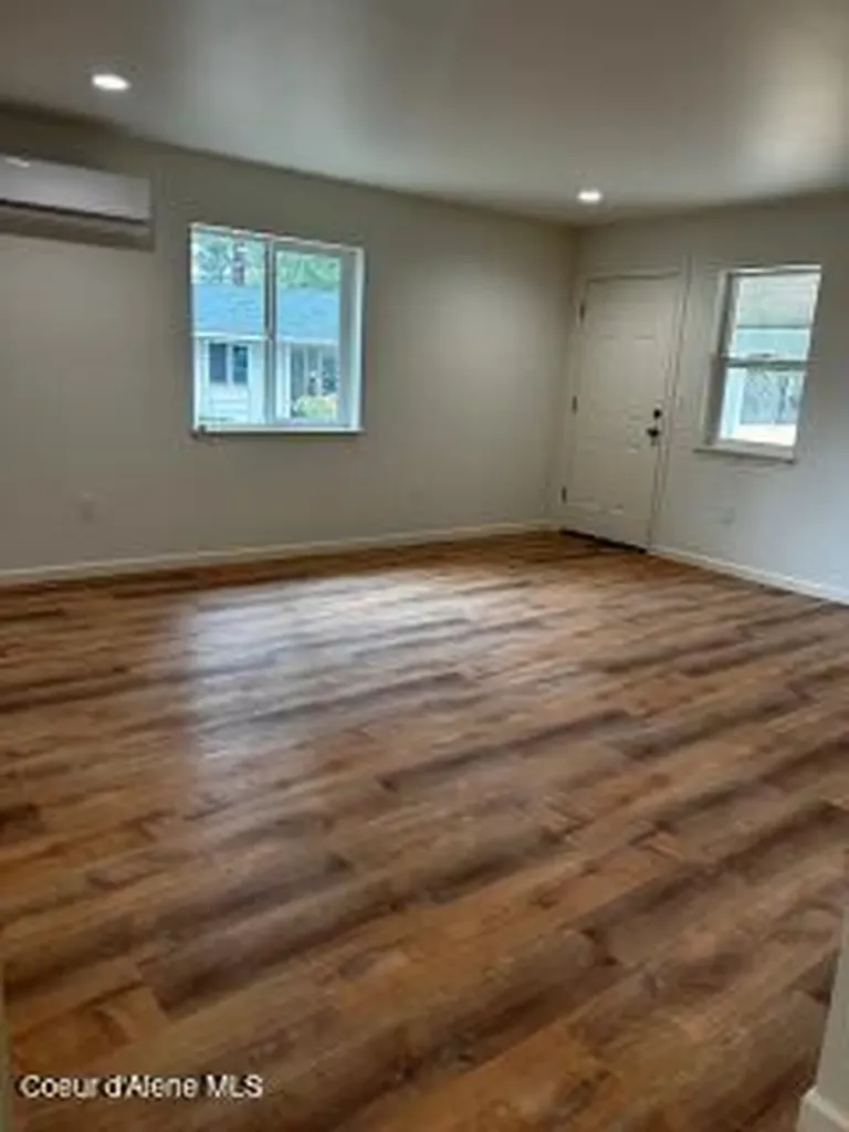 368 Harriet Street Priest River ID 83856