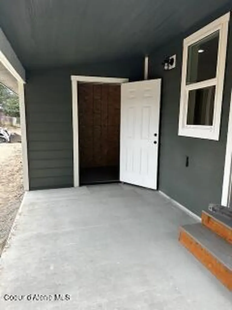 368 Harriet Street Priest River ID 83856
