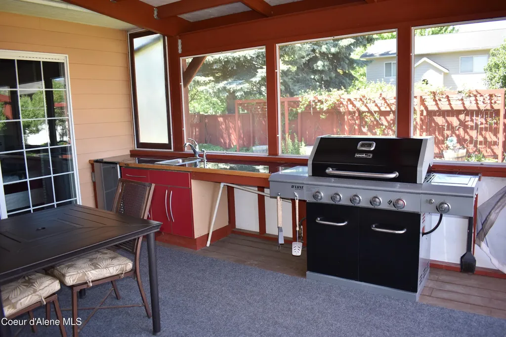 1406 Walnut Street Sandpoint ID 83864
