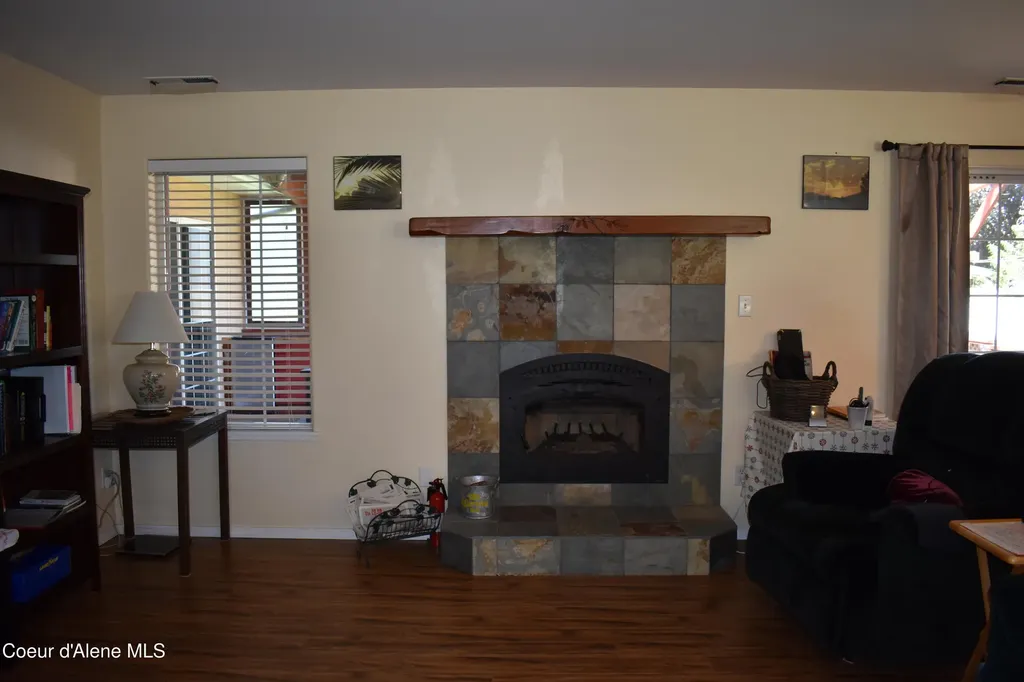 1406 Walnut Street Sandpoint ID 83864