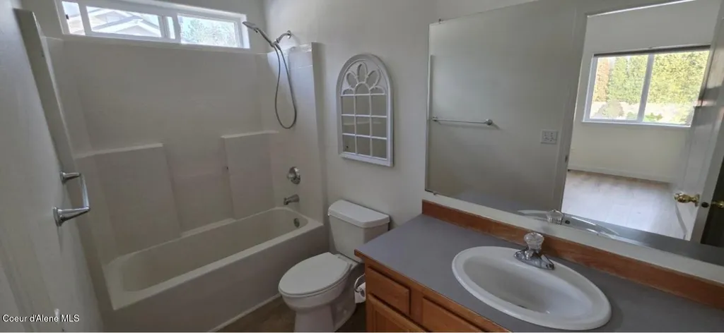 869 W Mustang Avenue Hayden ID 83835