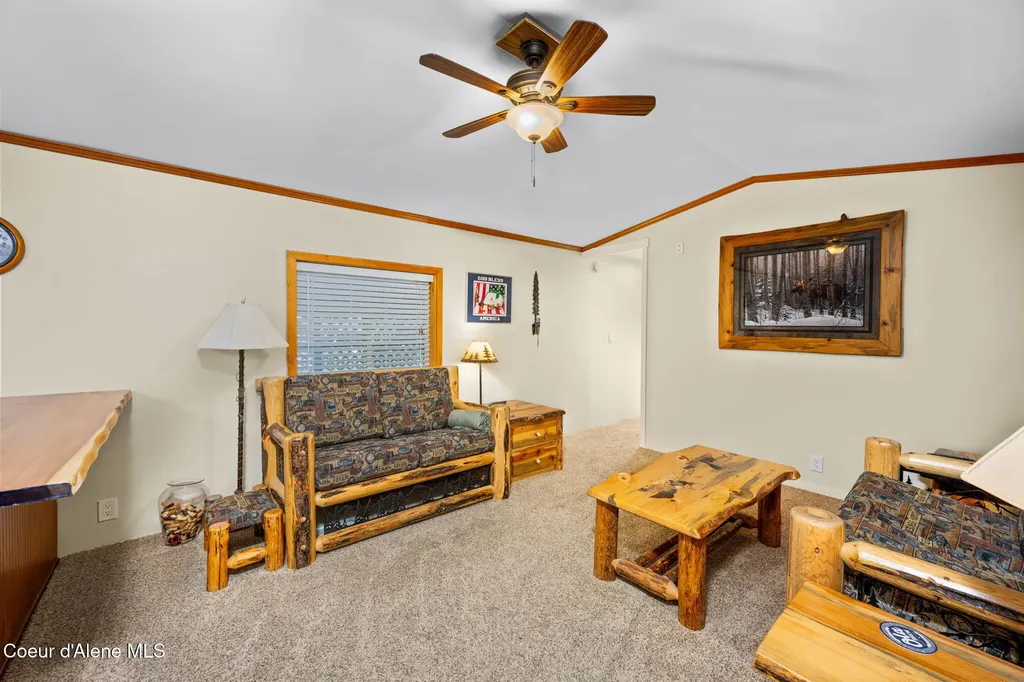 9140 N Starr Loop Hayden ID 83835
