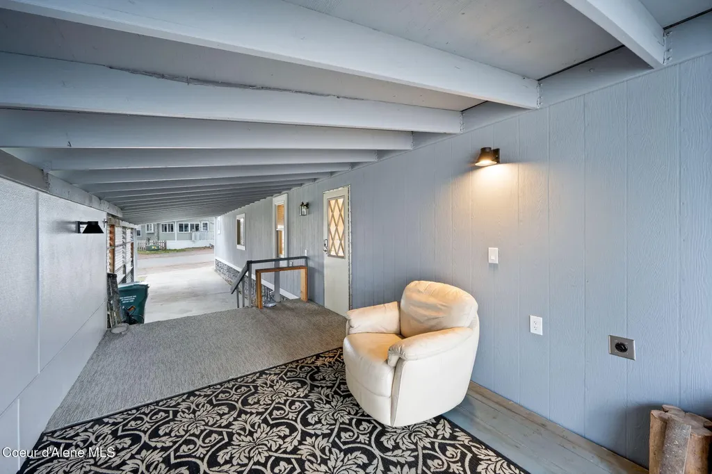 9140 N Starr Loop Hayden ID 83835
