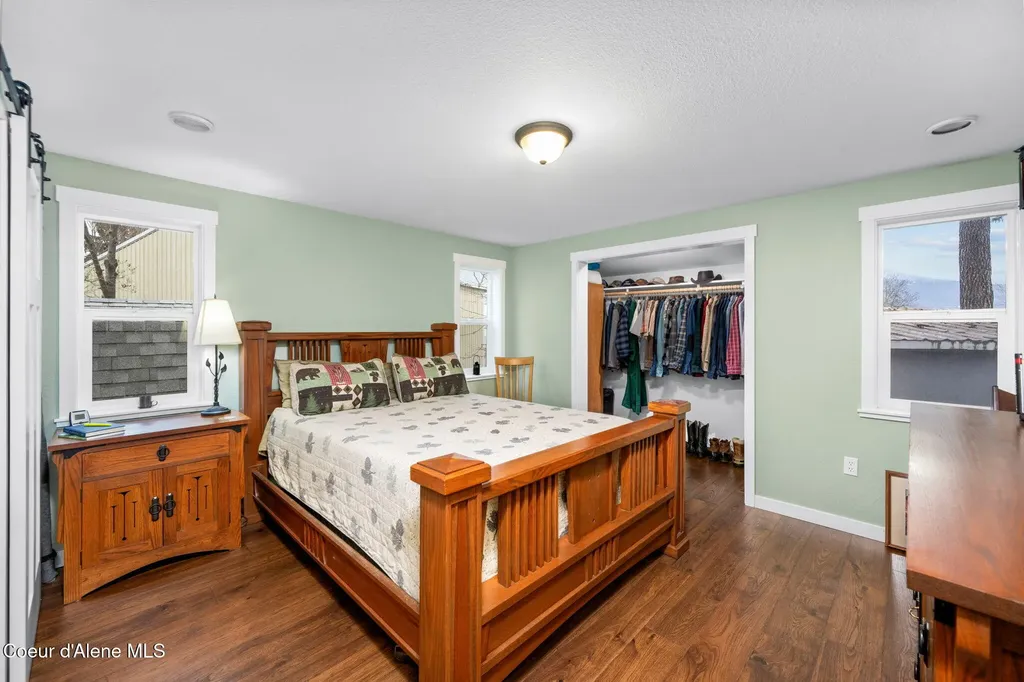 9140 N Starr Loop Hayden ID 83835