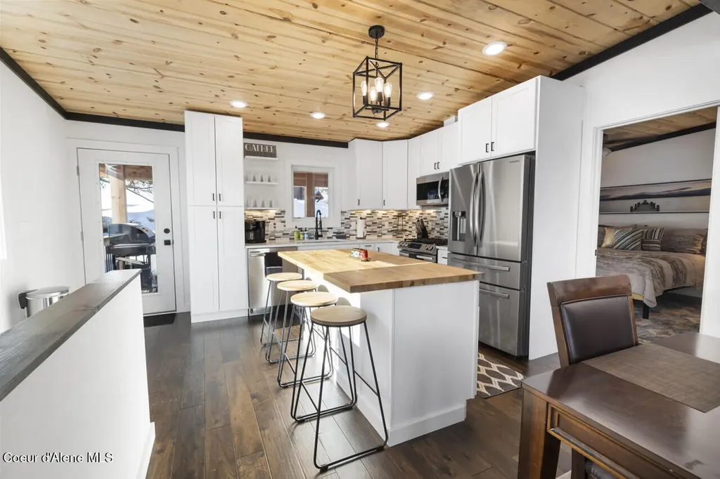 65 Avalanche Road Sandpoint ID 83864