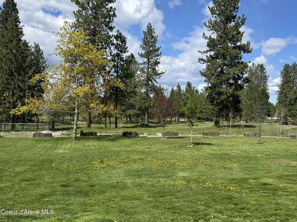 5819 E Roger Drive Post Falls ID 83854