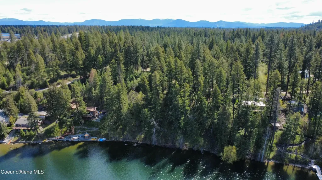 Nka N Osprey Road Spirit Lake ID 83869